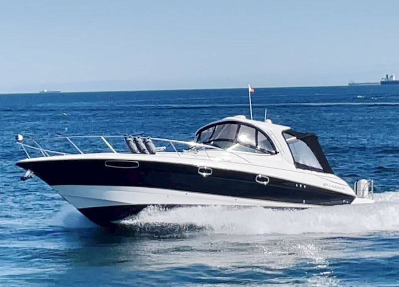 Larson 370 Coupe