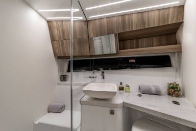Galeon 405 HTS — Photo 15