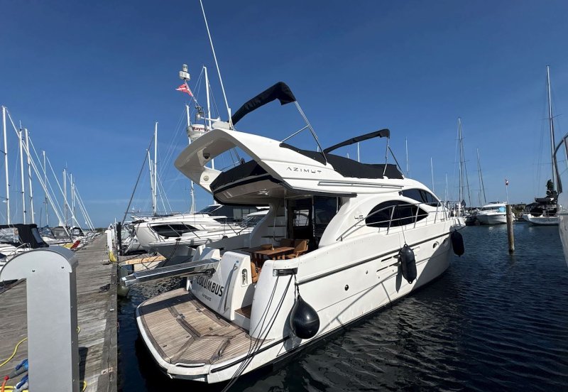 Azimut 46